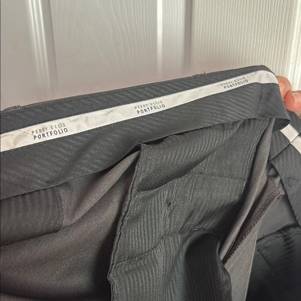 Men's Classic Fit Dark Grey Pants 40x32